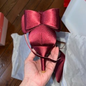 Beautiful Red Holiday Heels Size 9.5